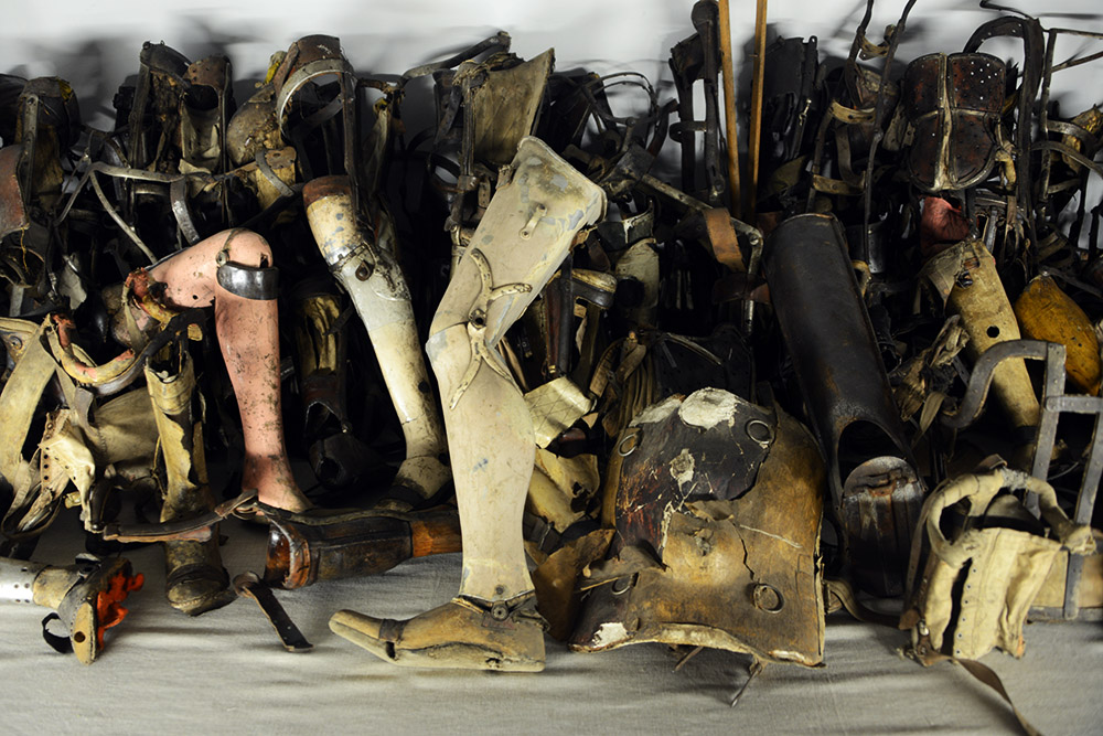 Prosthetic limbs belonging to Auschwitz victims