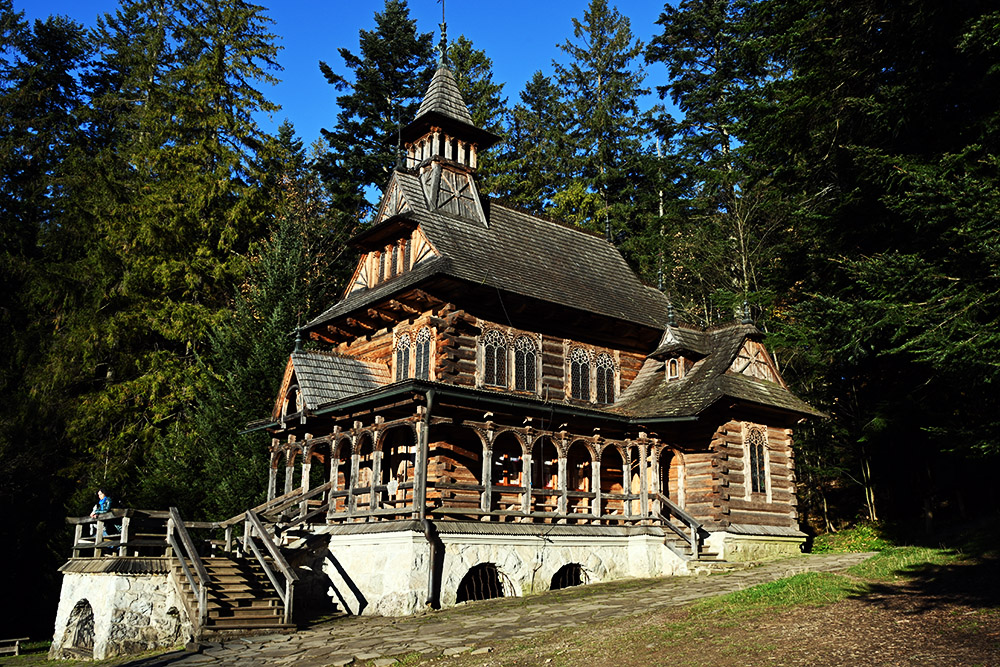 Jaszczurówka Chapel near the Tatra Mountains