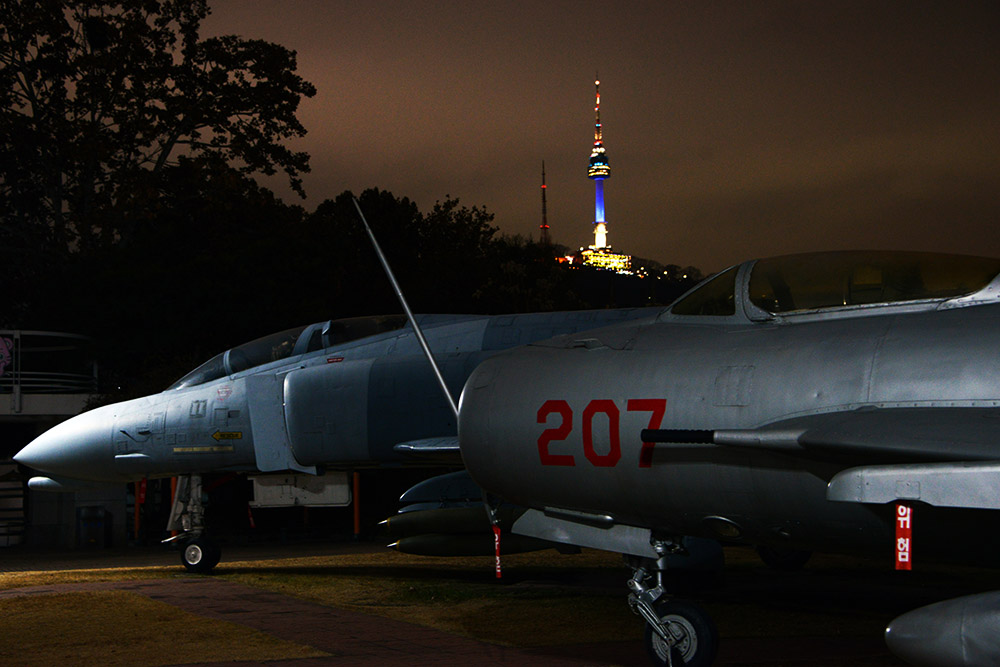Military Aircraft Military aircraft displayed at the War Memorial of Korea