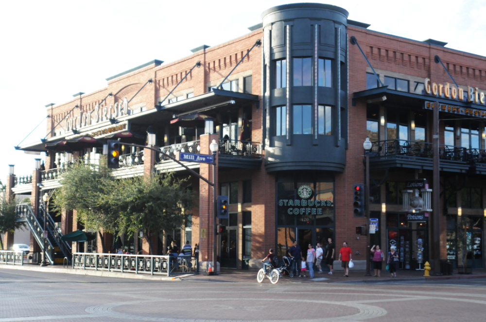 Street scene along Mill Avenue in Tempe, Arizona