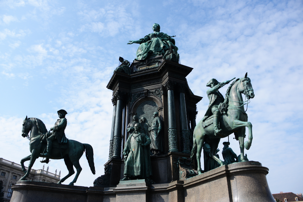 Monument near a museum in Vienna