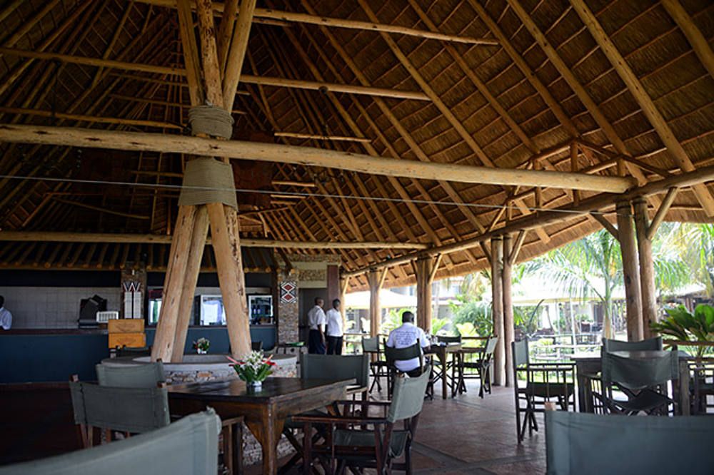 Lakeside restaurant and lodge in Bujumbura