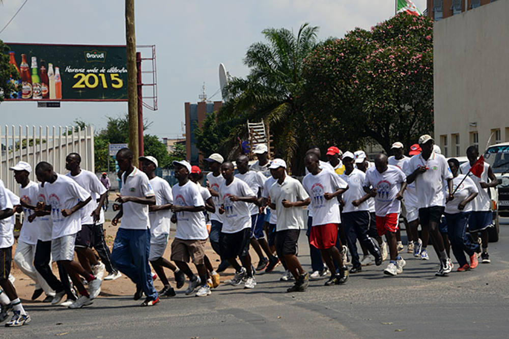 Large group of runners in Bujumbura